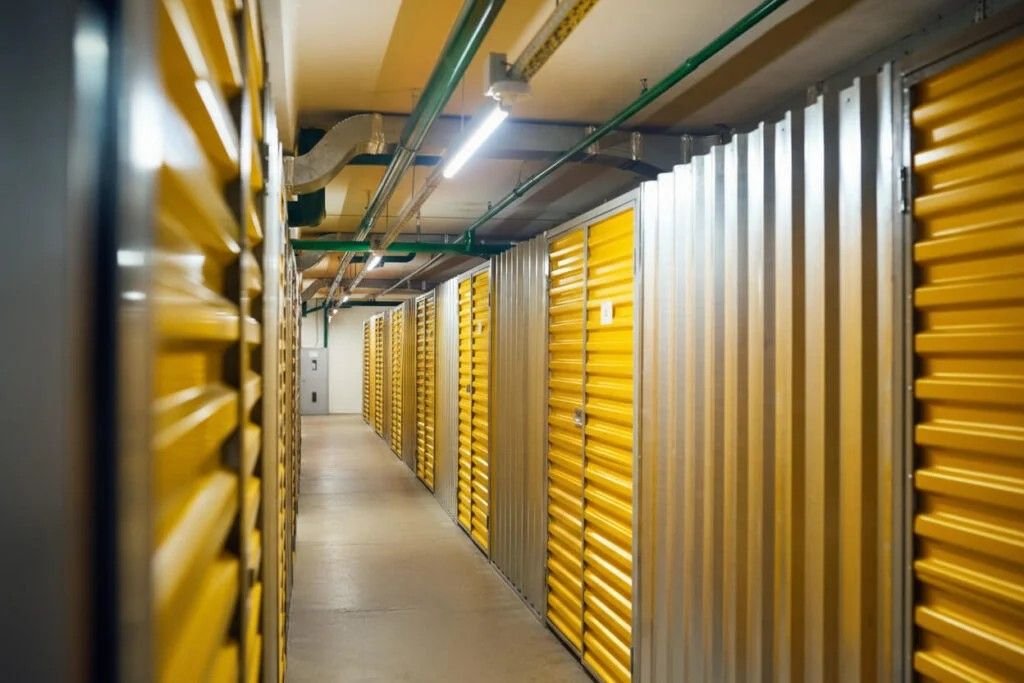 BUSINESS STORAGE